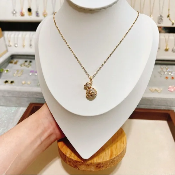 ✨ Good luck”福” bubble money bag Pendant Necklace - Picture 6 of 7